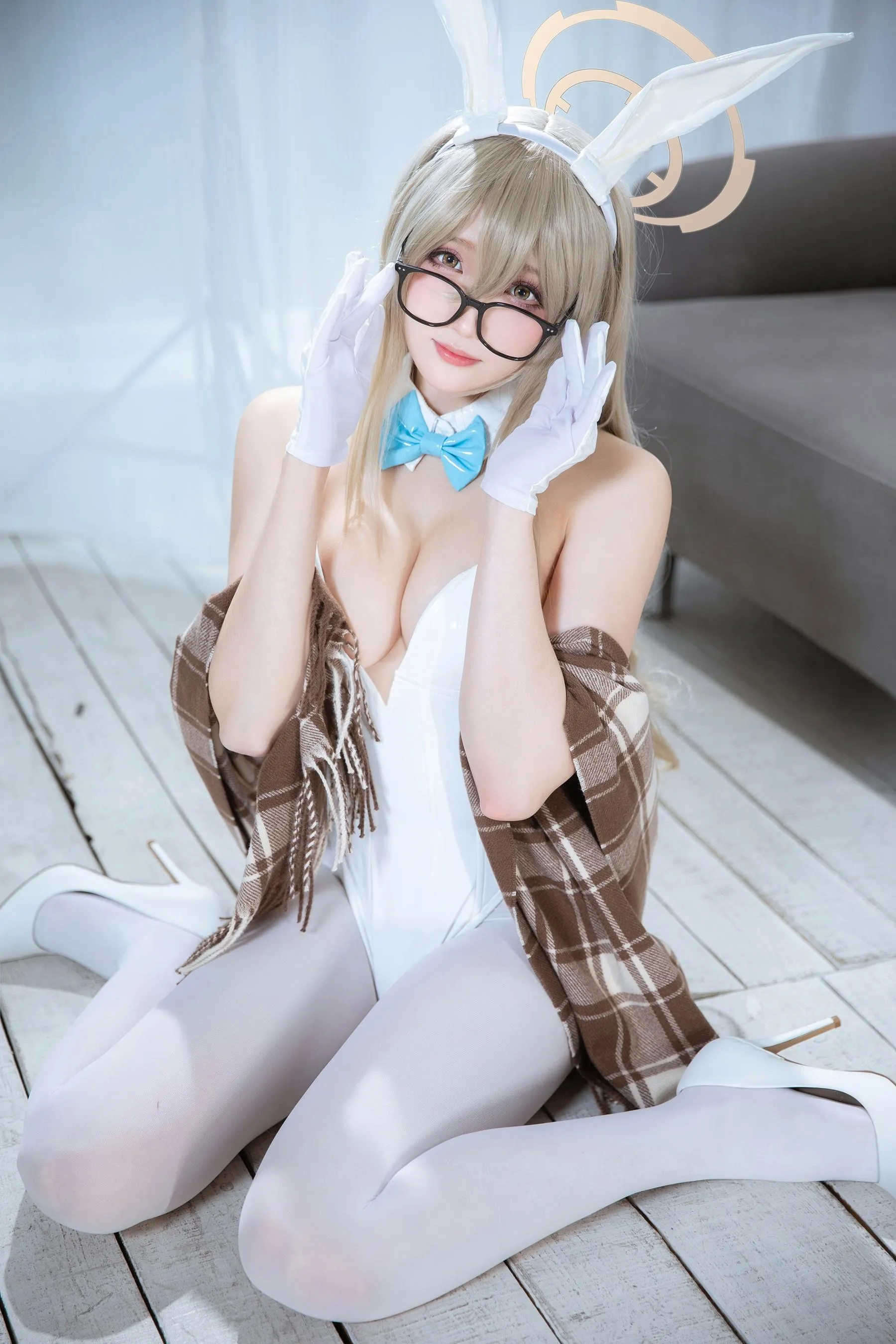 Momoko葵葵 – NO.29 瓜希酱 BA兔女郎cos双人本 [90P]插图7